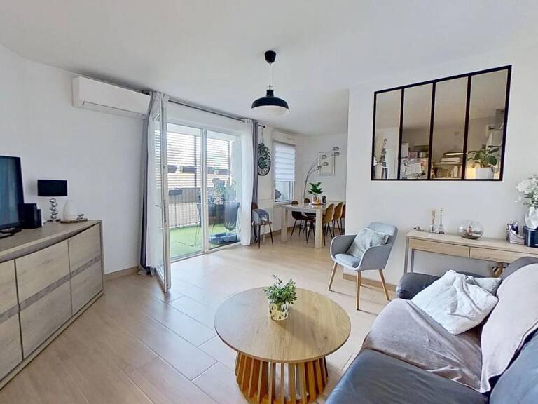 T4 Sauvegarde avec balcon & garage — photo 1