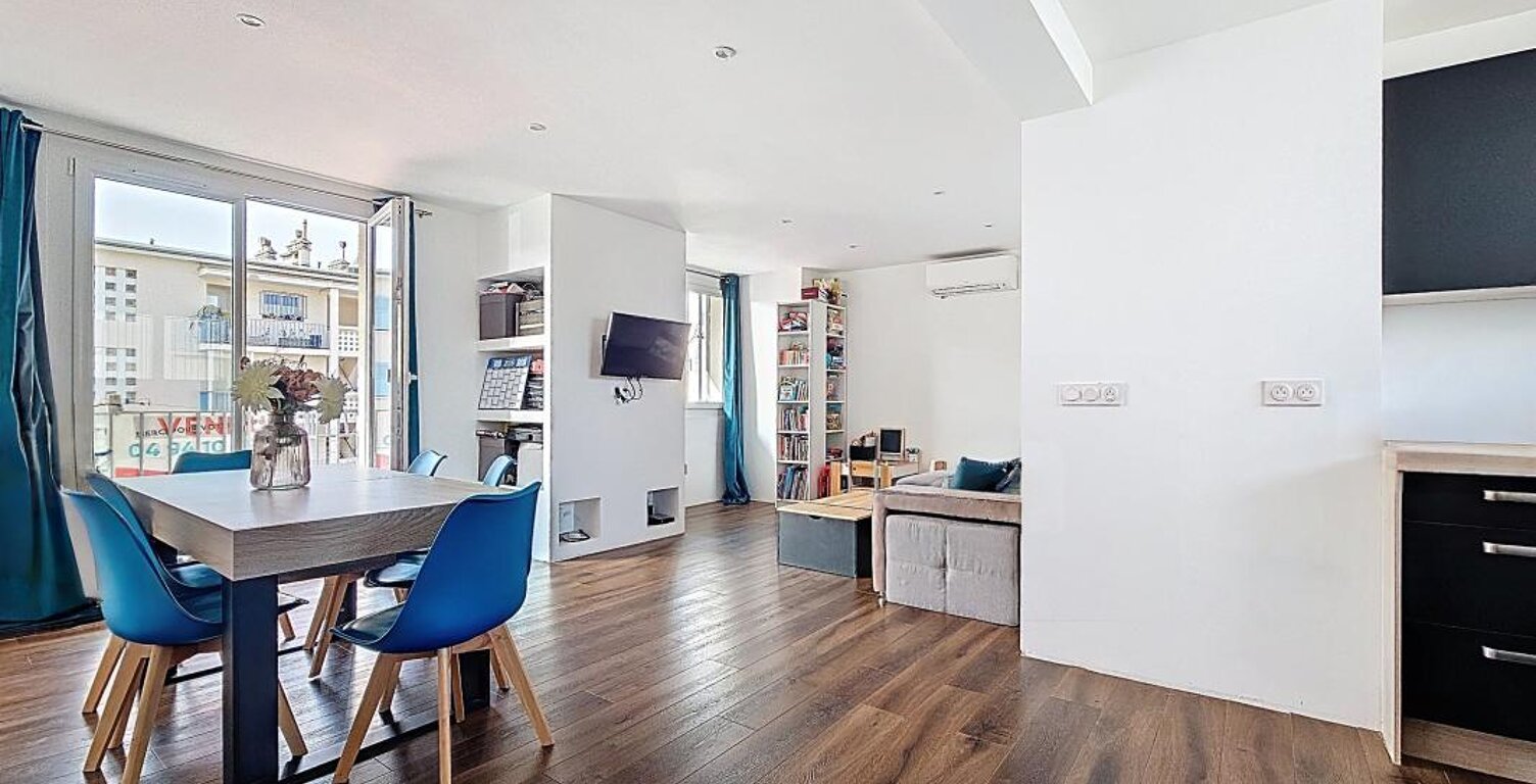Appartement familial À Vendre 4/5 PIECES BALCON PARKINGS PROCHE COMMODITES — photo 1