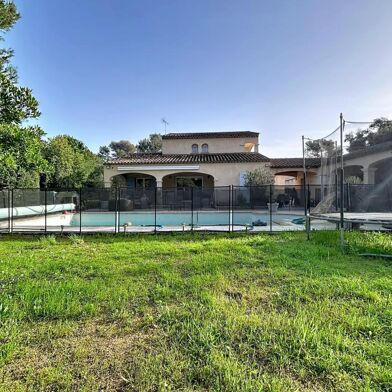 Maison 5 pièces 890000 €