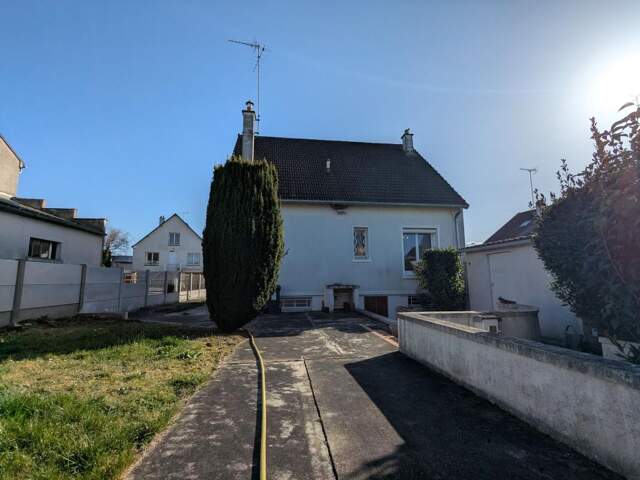 À vendre – Maison familiale au cœur de la commune d'Ingré — photo du bien