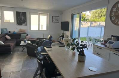 Magnifique maison à vendre située dans le charmant quartier de Port Lin à Le Croisic, 3 chambres sont une suite parentale, jardin et terrasse, garage — photo du bien