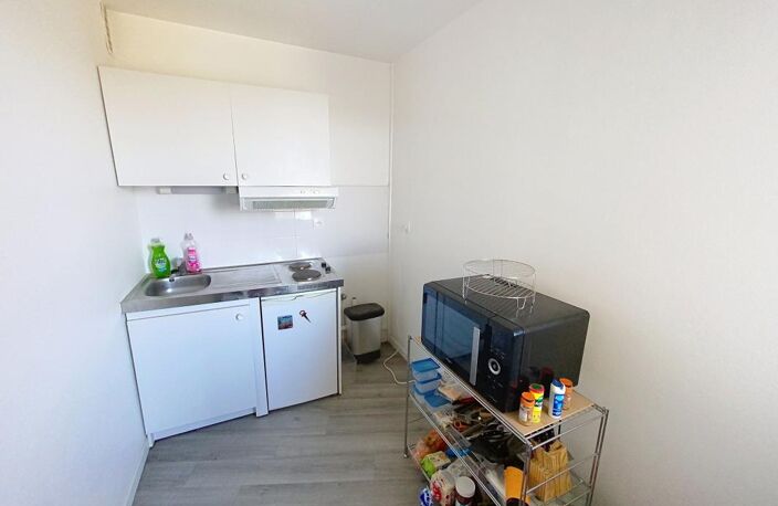 Appartement À Vendre avec Bail en cours — photo 5