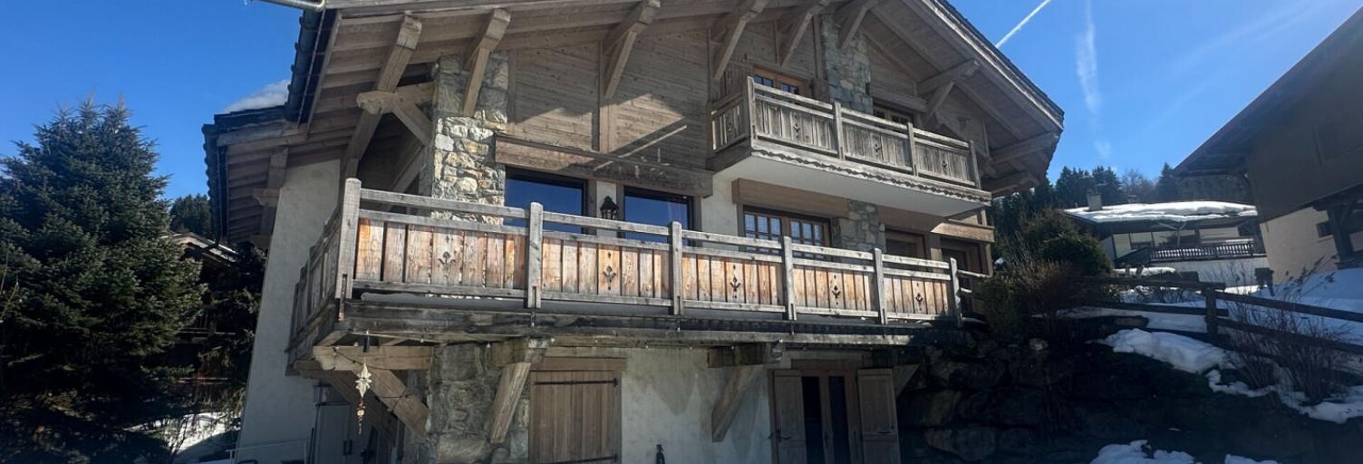 Maison 8 Pièces 243 m² à vendre à Demi-Quartier (74120)