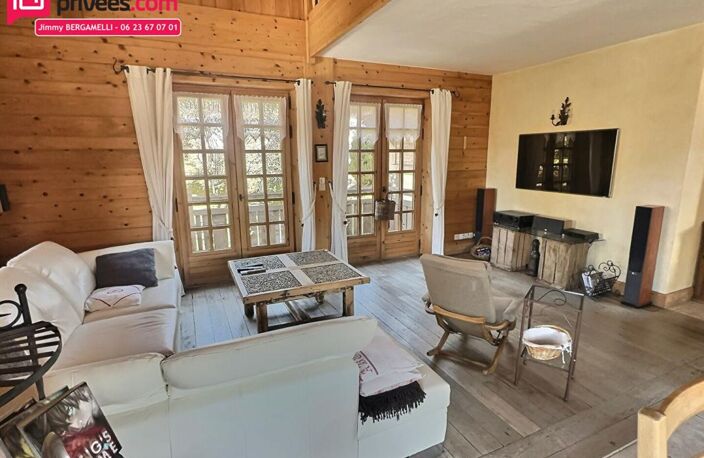 MEGÈVE - SECTEUR LA PRINCESSE - CHALET INDIVIDUEL DE STANDING — photo 5