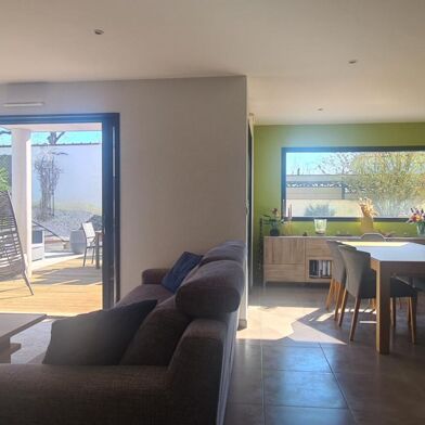 Maison 6 pièces 414750 €