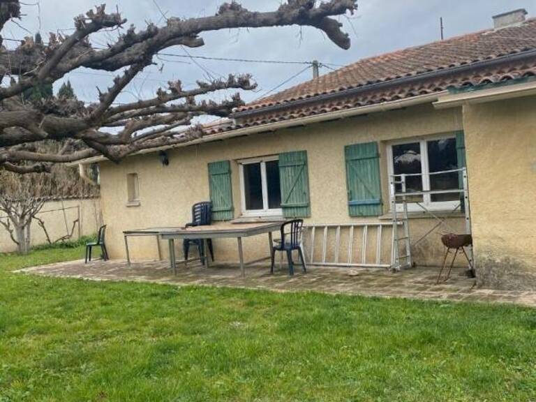 Maison traditionnelle de plain-pied ? 149 m² sur terrain de 990 m² — photo 1