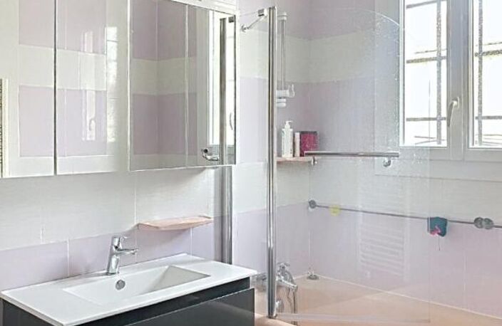 Maison traditionnelle de plain-pied ? 149 m² sur terrain de 990 m² — photo 3