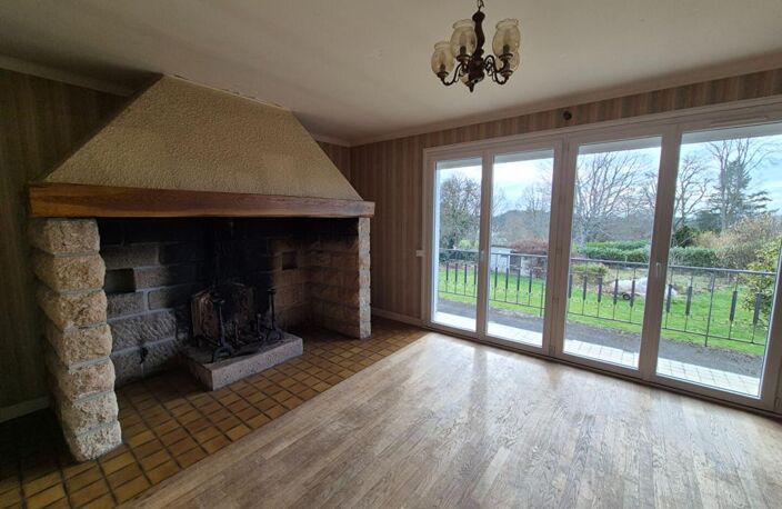 Maison Montaignac Sur Doustre 7 pièce(s) 204 m2 — photo 3