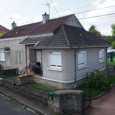 Maison 7 pièces 140000 €