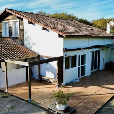 Maison 7 pièces 340800 €