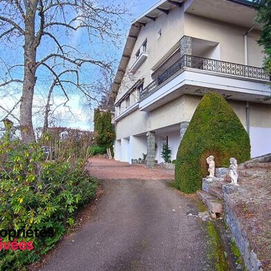 Maison 8 pièces 279000 €