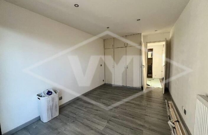 Vente appartement 2 pièces 47 m² Combs-la-Ville (77380) — photo 4