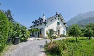 Maison 10 Pièces 255 m² à vendre à Talloires-Montmin (74290)