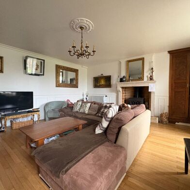 Maison 8 pièces 270800 €