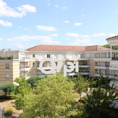 Appartement 4 pièces 319200 €