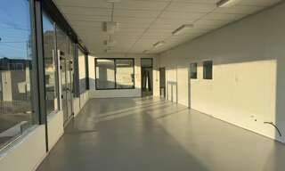 Local industriel  422 m² à louer à Aÿ-Champagne (51160)