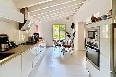 Maison 5 pièces 599900 €
