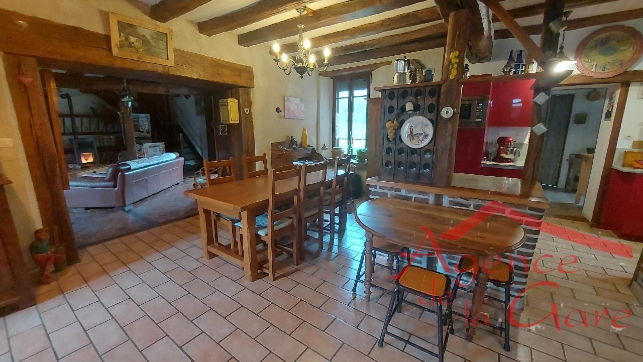Villa / Maison  T9 à vendre Sézanne 51120