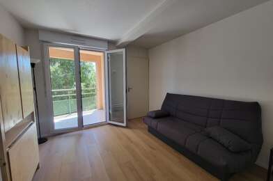 Appartement 1 pièces 550 €