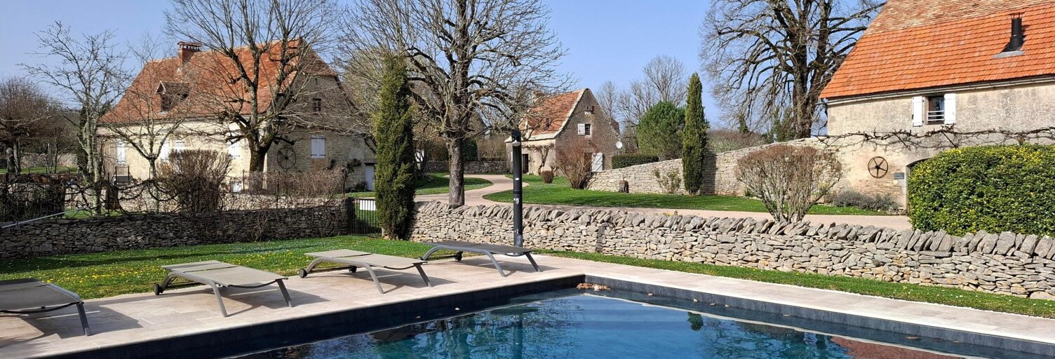 Maison 22 Pièces 760 m² à vendre à Gramat (46500)