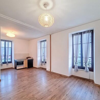 Appartement 3 pièces 229400 €