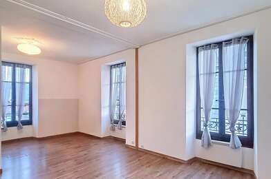 Appartement 3 pièces 219400 €
