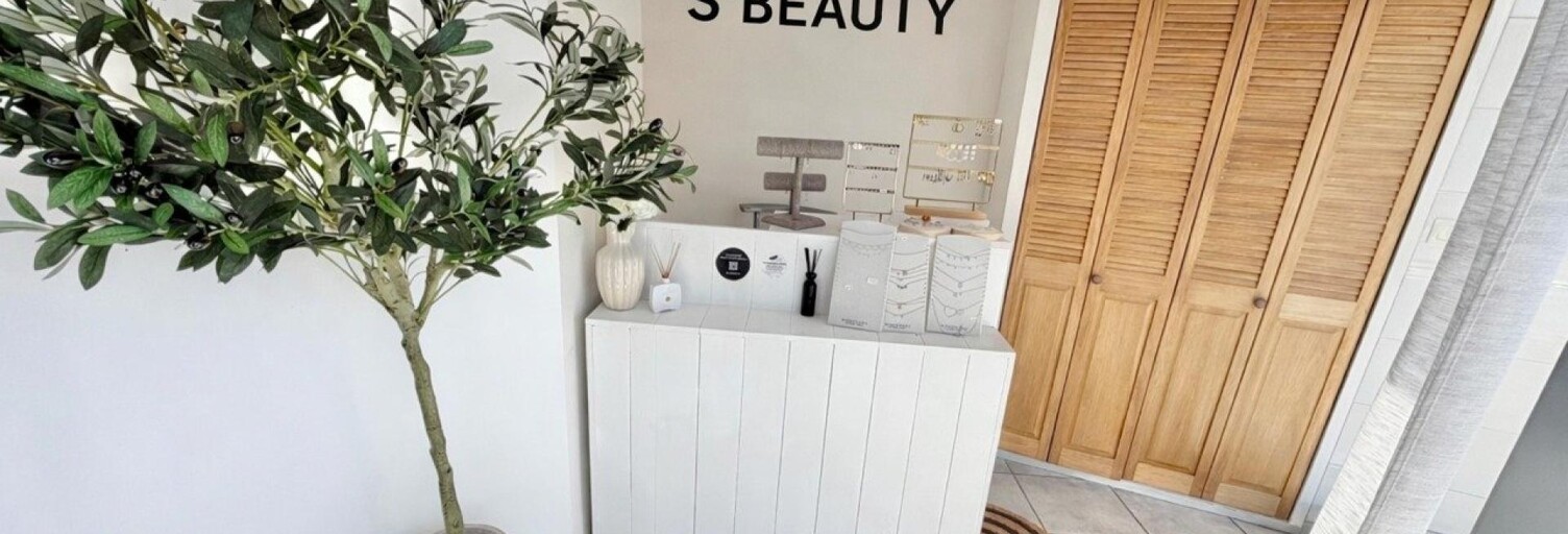 Commerce  55 m² à vendre à Nîmes (30900)