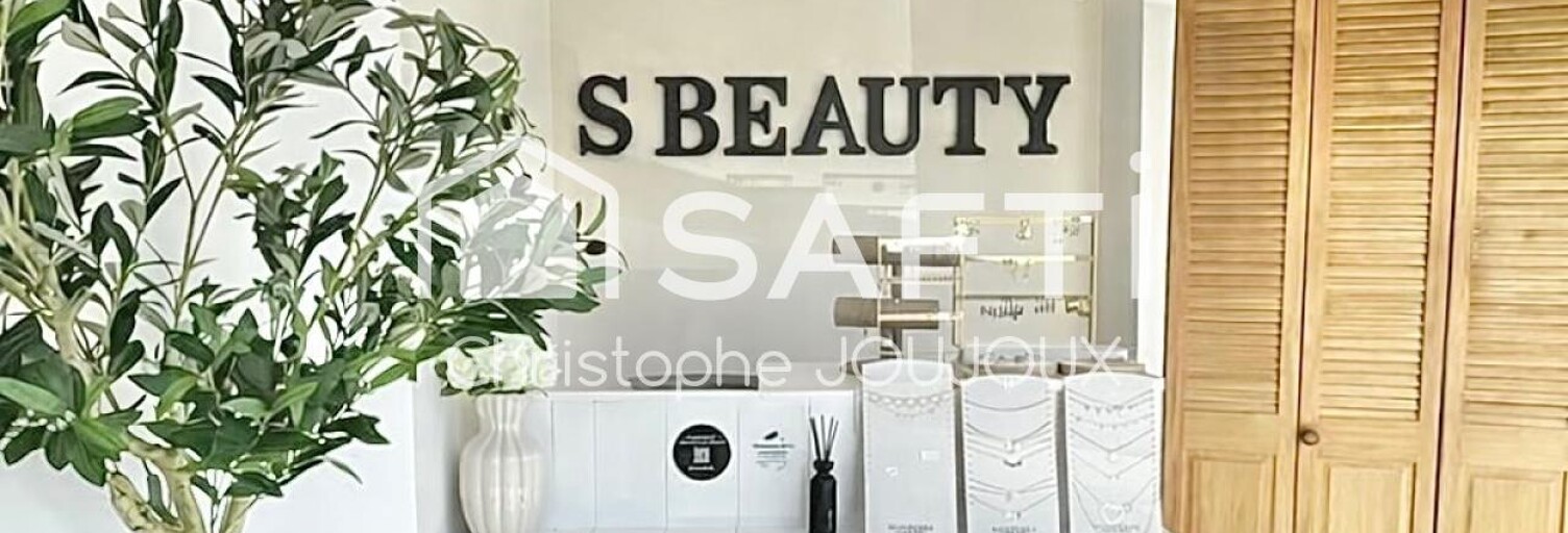 Commerce  55 m² à vendre à Nîmes (30900)