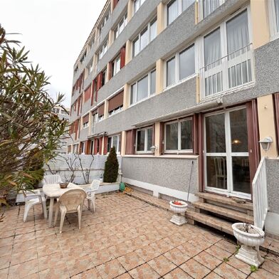 Appartement 4 pièces 262500 €