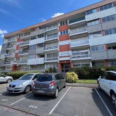 Appartement 4 pièces 127900 €