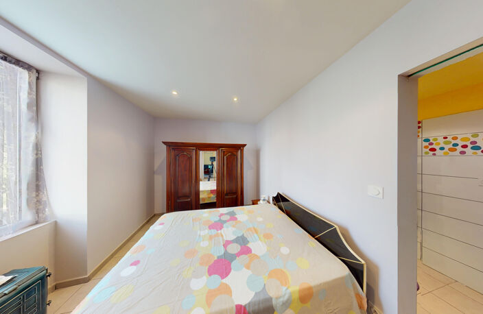 Maison T3 - 92 m2 - BLAYE LES MINES — photo 4