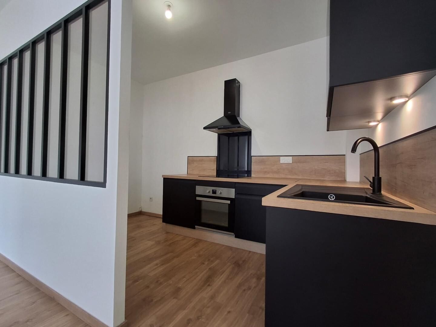 Appartement  T2 à louer Marseille 6eme 13006