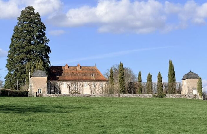 Propriété de caractère de plus de 400 m2 habitables  avec vu — photo 2