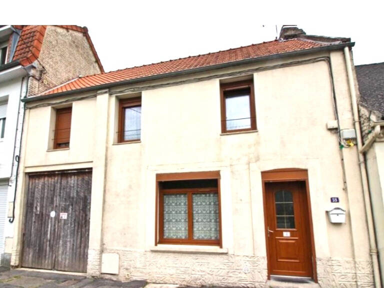 Maison proche du centre ville de Frévent — photo 1