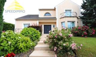 Maison 7 Pièces 193 m² à vendre à Villecresnes (94440)