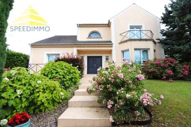 Maison 7 pièces 738400 €