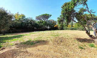 Terrain  707 m² à vendre à Roquebrune-sur-Argens (83380)