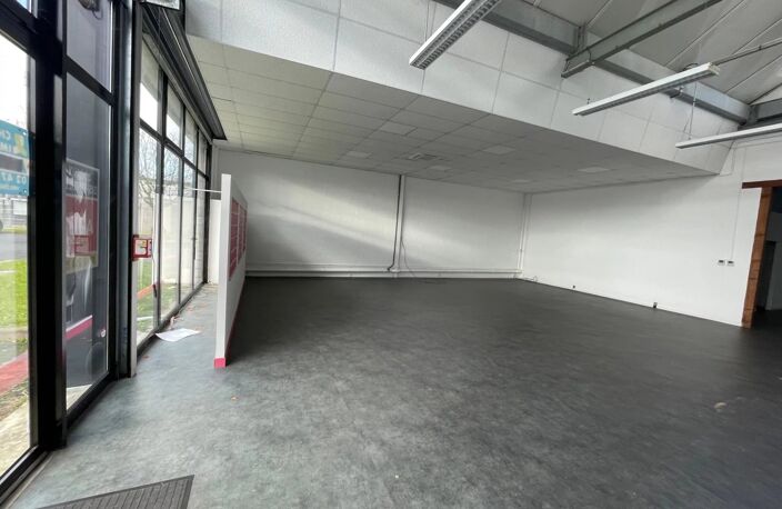 Local commercial — photo 5