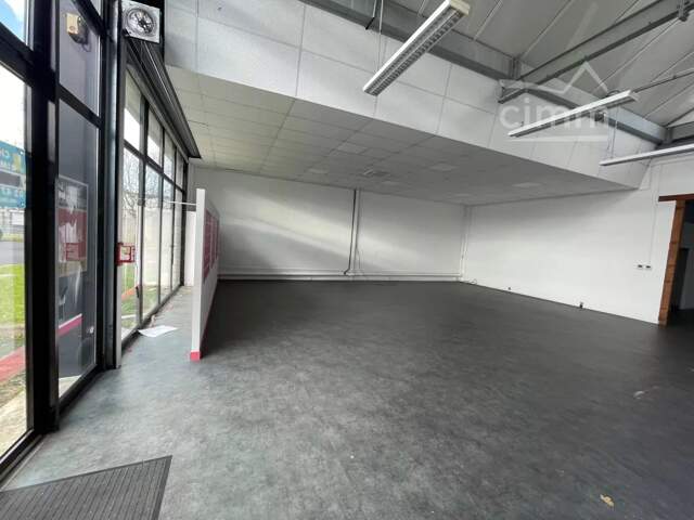Local commercial — photo du bien