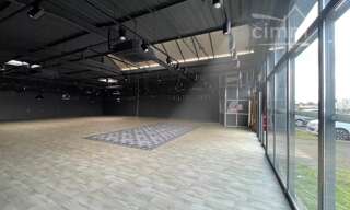 Commerce  480 m² à vendre à Tours (37000)