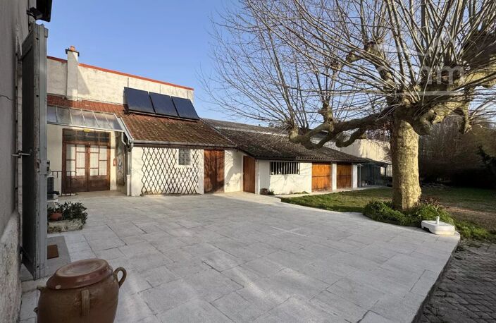 Maison de caractère 150m² sur 4246m² de terrain — photo 4