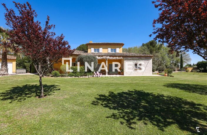 MON DOMAINE EN PROVENCE - Maison T8 de 230m2 dont 50 m2 de dépen — photo 4