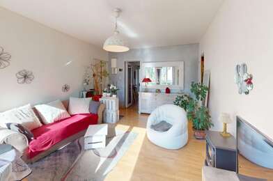 Appartement 3 pièces 180000 €