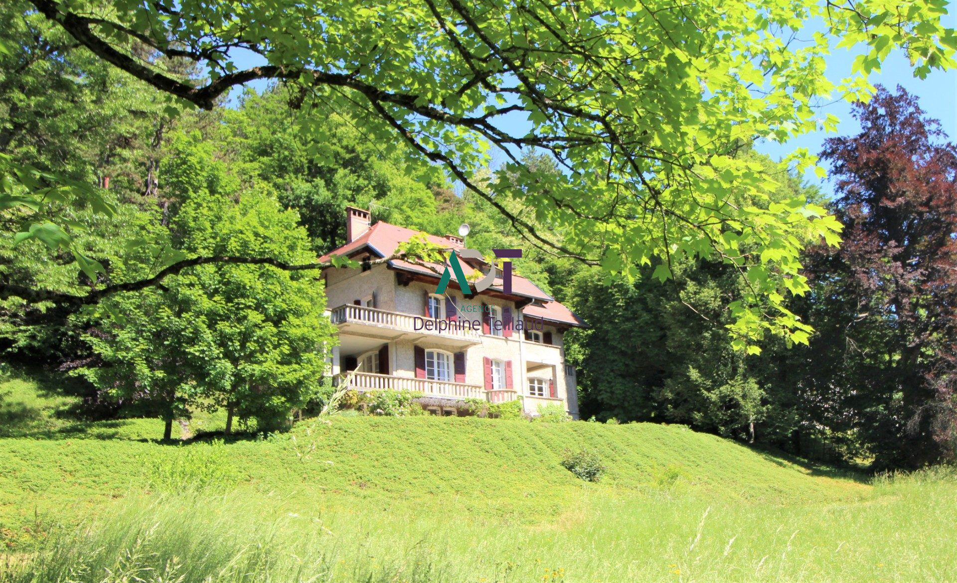 Villa / Maison  T12 à vendre Saint-Martin-d'Uriage 38410