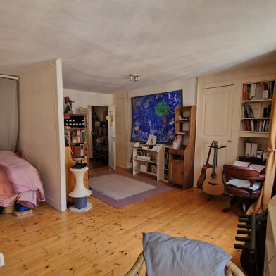 Appartement 4 pièces 79550 €