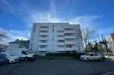 Appartement 3 pièces 714 €