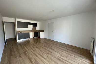 Appartement 3 pièces 714 €
