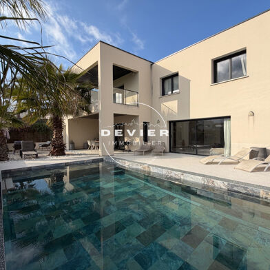 Maison 6 pièces 639000 €