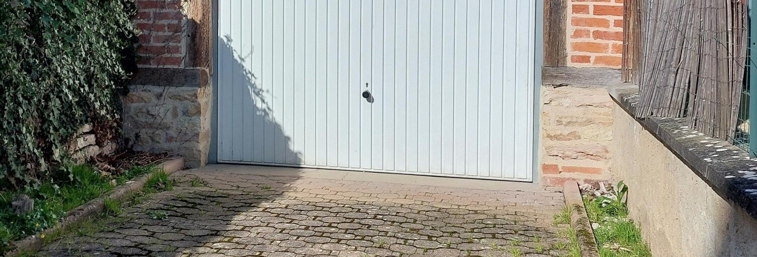 Garage   m² à vendre à Romenay (71470)