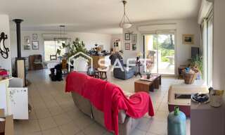Maison 10 Pièces 210 m² à vendre à Fieux (47600)